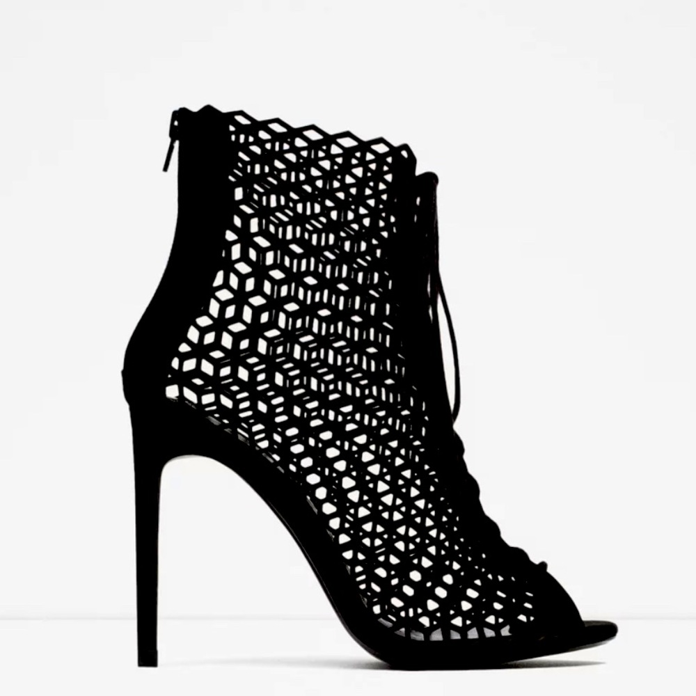 Zara Open Toe Heels In Blk Mesh Suede Size 41 - image 1